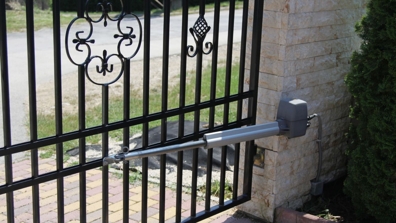 Aliağa  Demir Kapı